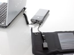 08002GT04-laptop-2